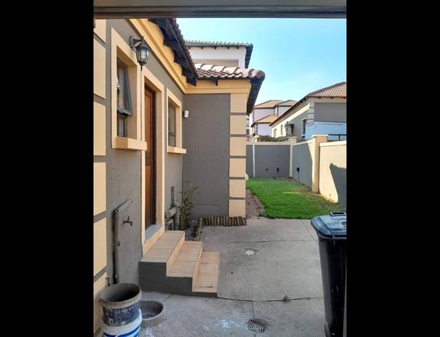 3 BEDROOM HOUSE FOR SALE IN MUNSIEVILLE SOUTH